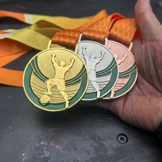 HUY CHƯƠNG TV CẦU THỦ SỐ 7 (xanh lá dây vàng)