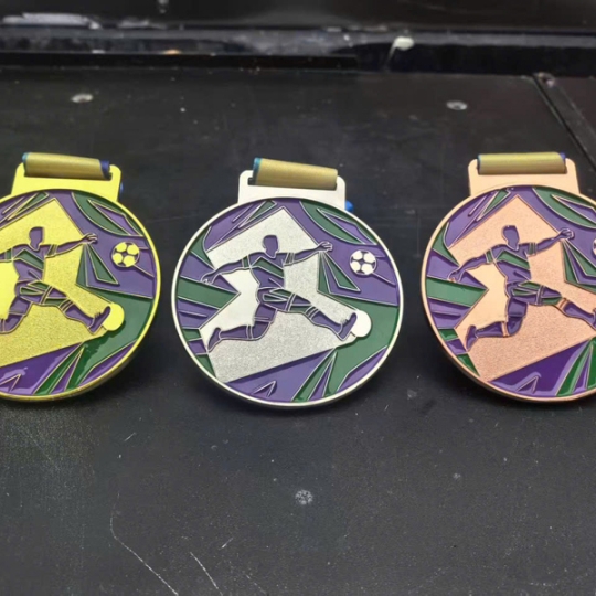 HUY CHƯƠNG TV CẦU THỦ 8 (TÍM dây xanh)